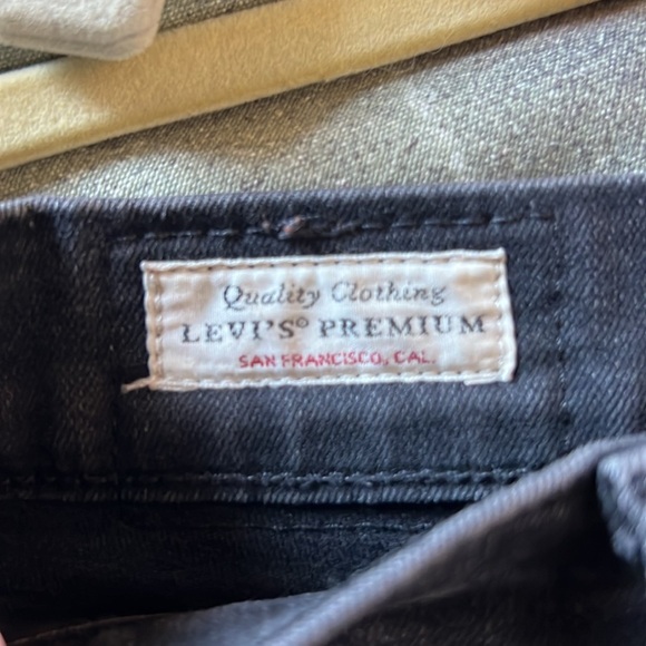 Levi’s 720 Super Skinny Distressed Jeans - Picture 11 of 11